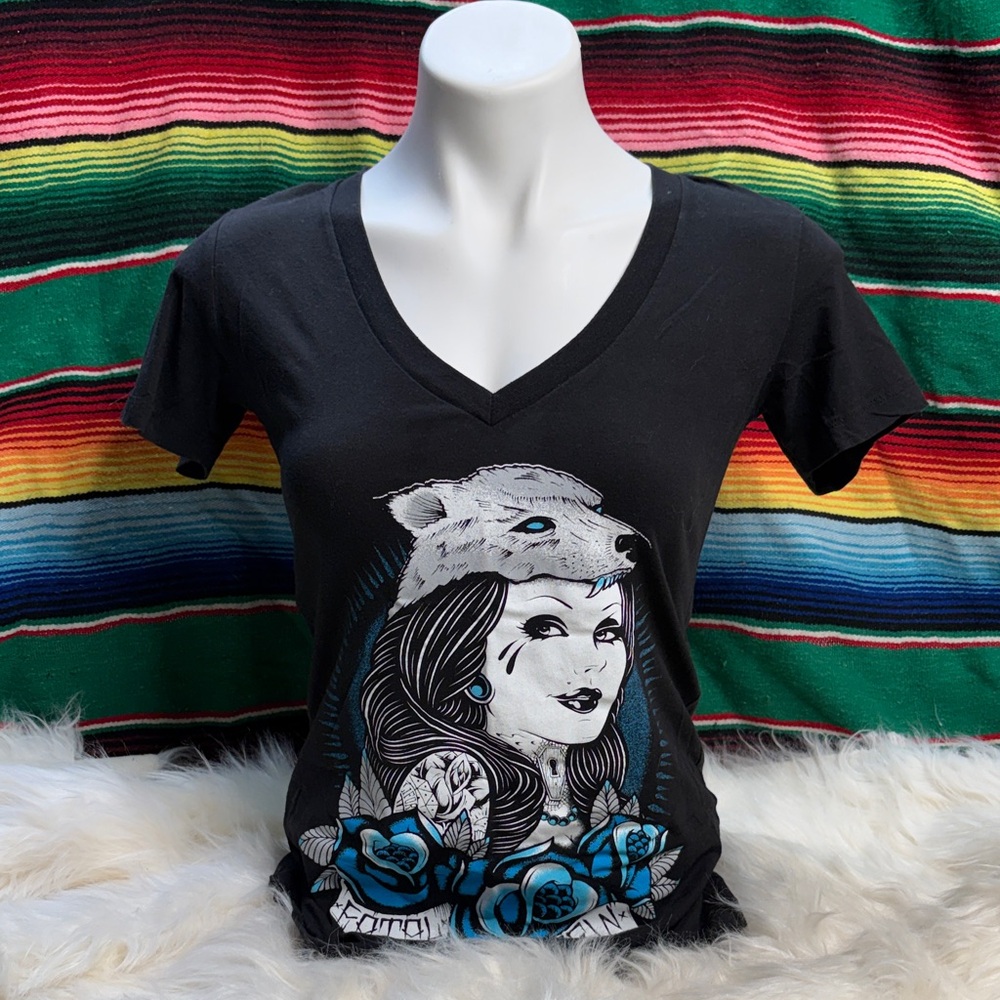 Vintage Stylish Black V-Neck Graphic Tee